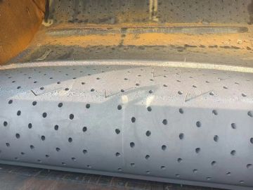 抛丸机九成新3212自动上下料出售