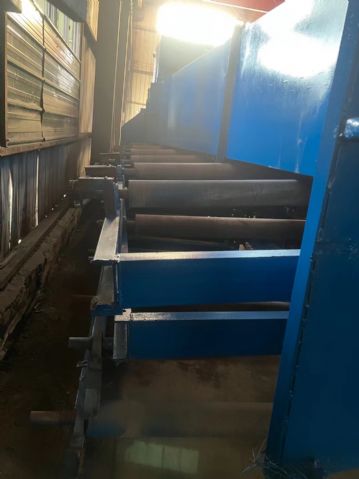 九成新通过式抛丸机低价出售，宽一米五，高