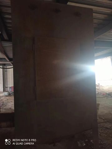 抛丸机宽两米二，高三米二，四个抛丸器，青