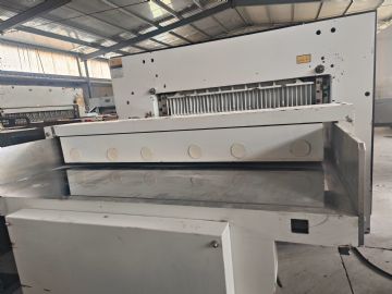 转让华岳双液压137新款切纸机一台