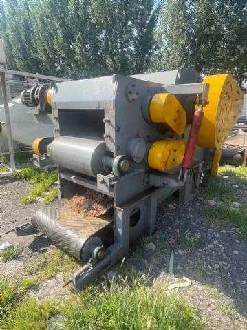 转让多台二手木材削片机，设备配套齐全，多