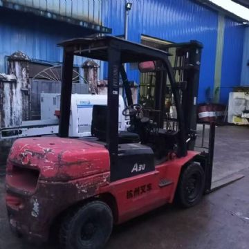 转让3吨杭州叉车 带侧移 升高3.6米 