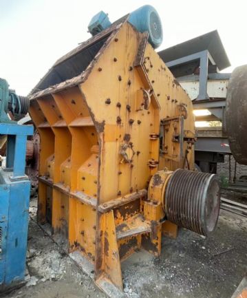 出售二手九成新建设路桥1515反击式破碎