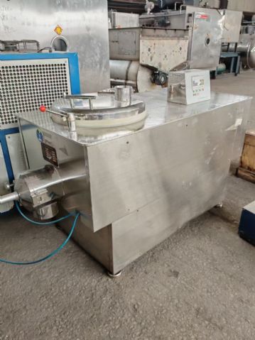 转让二手湿法制粒机 一台150型高效混合