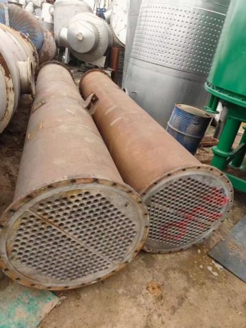 转让二手列管冷凝器 两台140平方钛材列