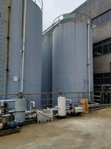 转让二手立式衬塑储罐 13台200立方内