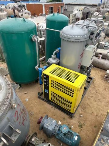 转让二手制氮机 一套容积200立方含空压
