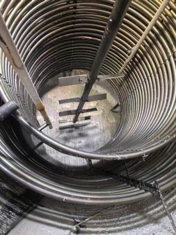 转让二手钛材反应釜 一台容积50立方内双