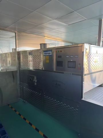 转让二手微波干燥机 两台功率70千瓦立威