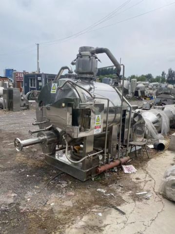 转让二手真空干燥机 一台容积1200L全