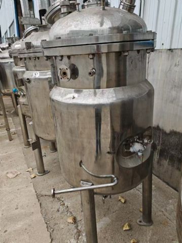 转让二手生物发酵罐 三台容积200升材质