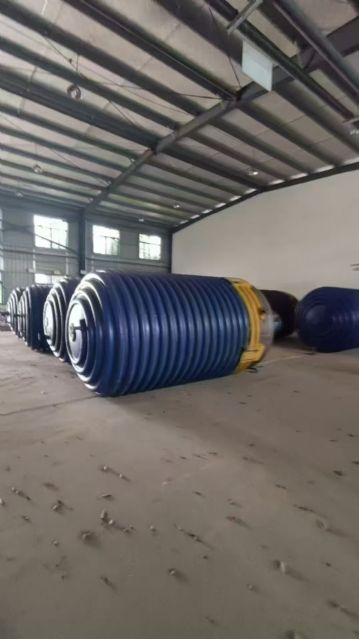 转让二手不锈钢反应釜 6.3立方-10立