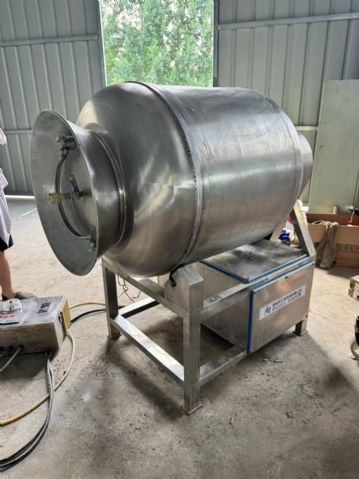 转让二手真空滚揉机 一台容积200升变频