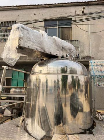 转让二手真空乳化罐 一台容积1000升平