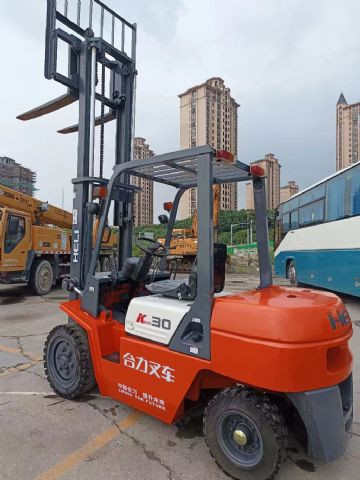 合力叉车低价转让