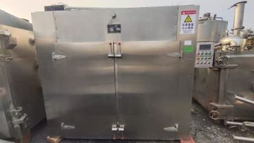 2门4车96盘热风循环烘箱6台