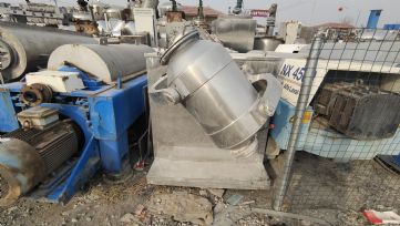 转让100L不锈钢三维混合机