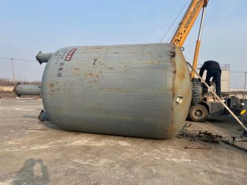 转让9成新40立方立式搪瓷储罐4台