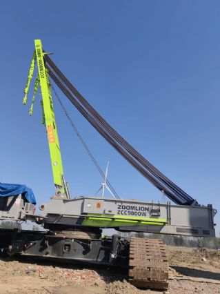 出售中联800吨履带起重机