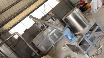 宠物料设备生产线双螺杆膨化机
