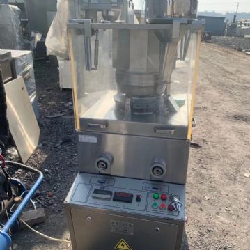 便宜出售   19冲旋转压片机