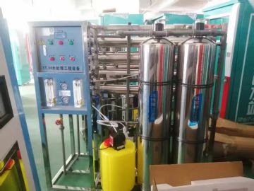 新定七套水处理，六台1吨的，一台2吨的，