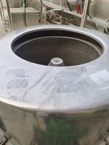 低价出售  800型三足离心机，