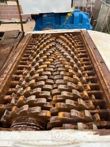 新到马鞍山1500撕碎机双55电机，双z