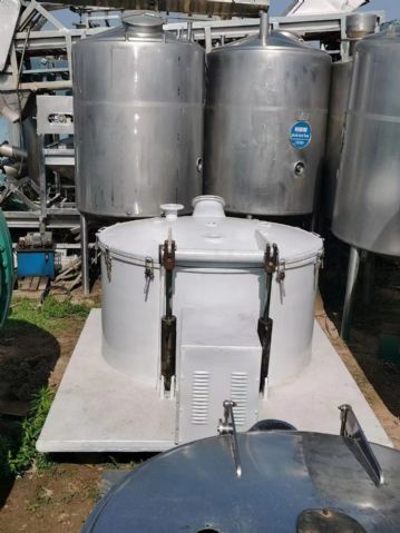 出售二手1500型平板吊带离心机 外不锈