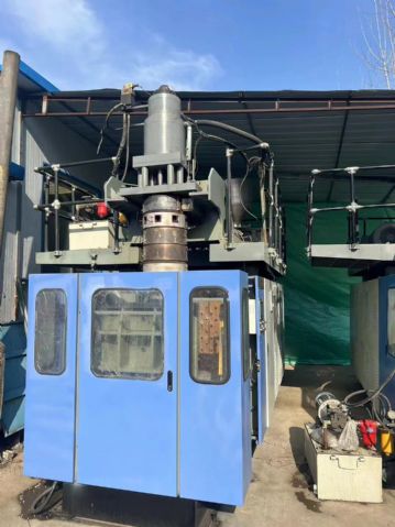 同大90机储料吹塑机转让