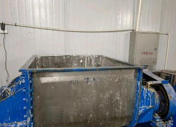 转让一台500升捏合机，成色不错