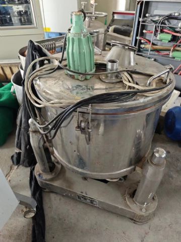 转让一台450型号不锈钢离心机一台