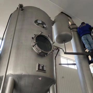 出售蒸发器，1500升单效自循环浓缩蒸发