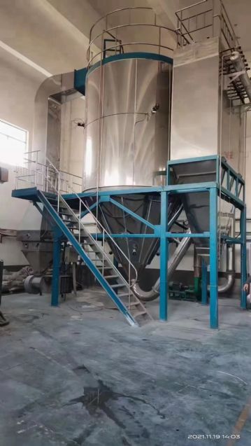 转让二手300 型 喷雾干燥机  ，离心