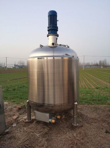 二手9成新不锈钢乳化罐，2立方不锈钢电加