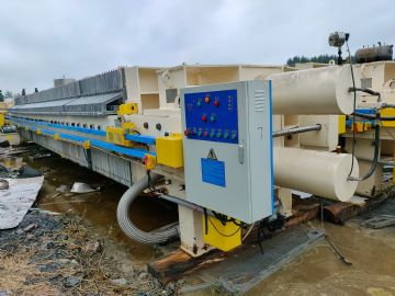 转让9成新压滤机，二手500平方京津箱式