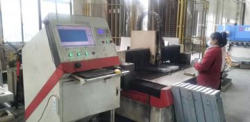 2017年500瓦激光切割机出售