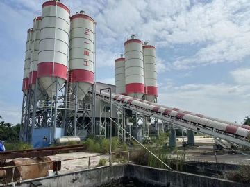 海南：低价处理9.5成新双线三一120搅