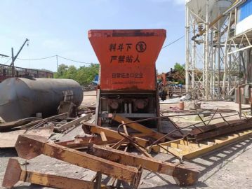 便宜处理1000提斗搅拌站，四仓配