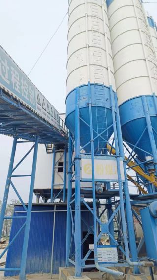 二手120搅拌站一套