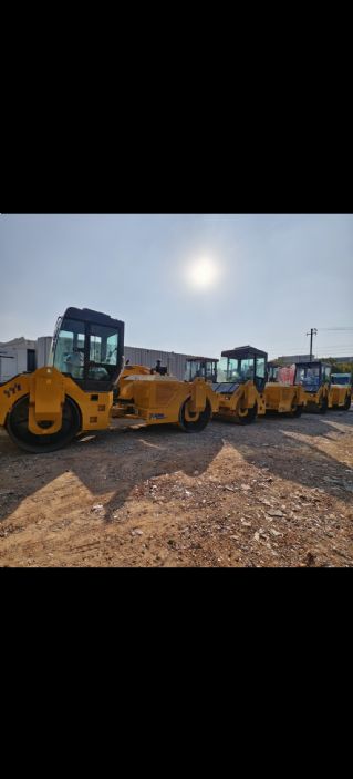 11吨13吨双钢轮 徐工全液压震动压路机