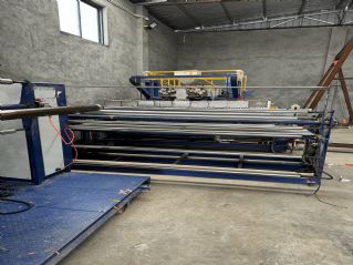 转让九成新2600单面双螺杆气泡膜机