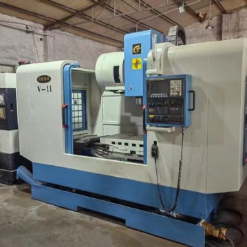 1165硬轨刀臂刀库加工中心，带排屑机！