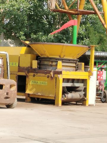 出售二手综合破碎机 锤片式木材粉碎机 动