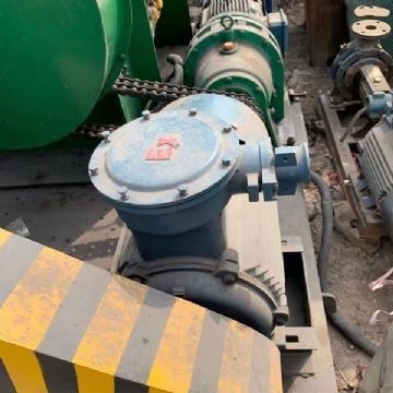 出售 1500升真空捏合机 螺杆出料、抽