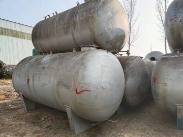 二手储罐二手不锈钢储罐二手10立方不锈钢