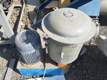 转让二手小型混料机二台