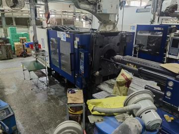 急处理东莞海天二手注塑机320吨380吨