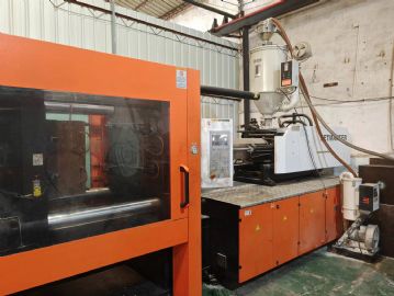 低价转让二手注塑机震雄480吨