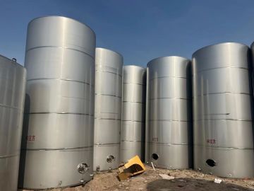 出售不锈钢储罐 储酒罐 红酒罐 全新的品